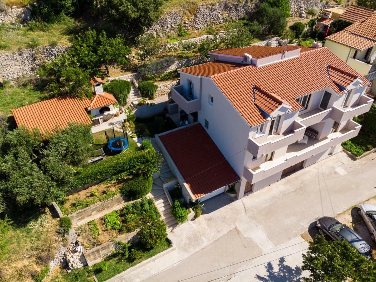 Apartment Orange Klis Exterior photo